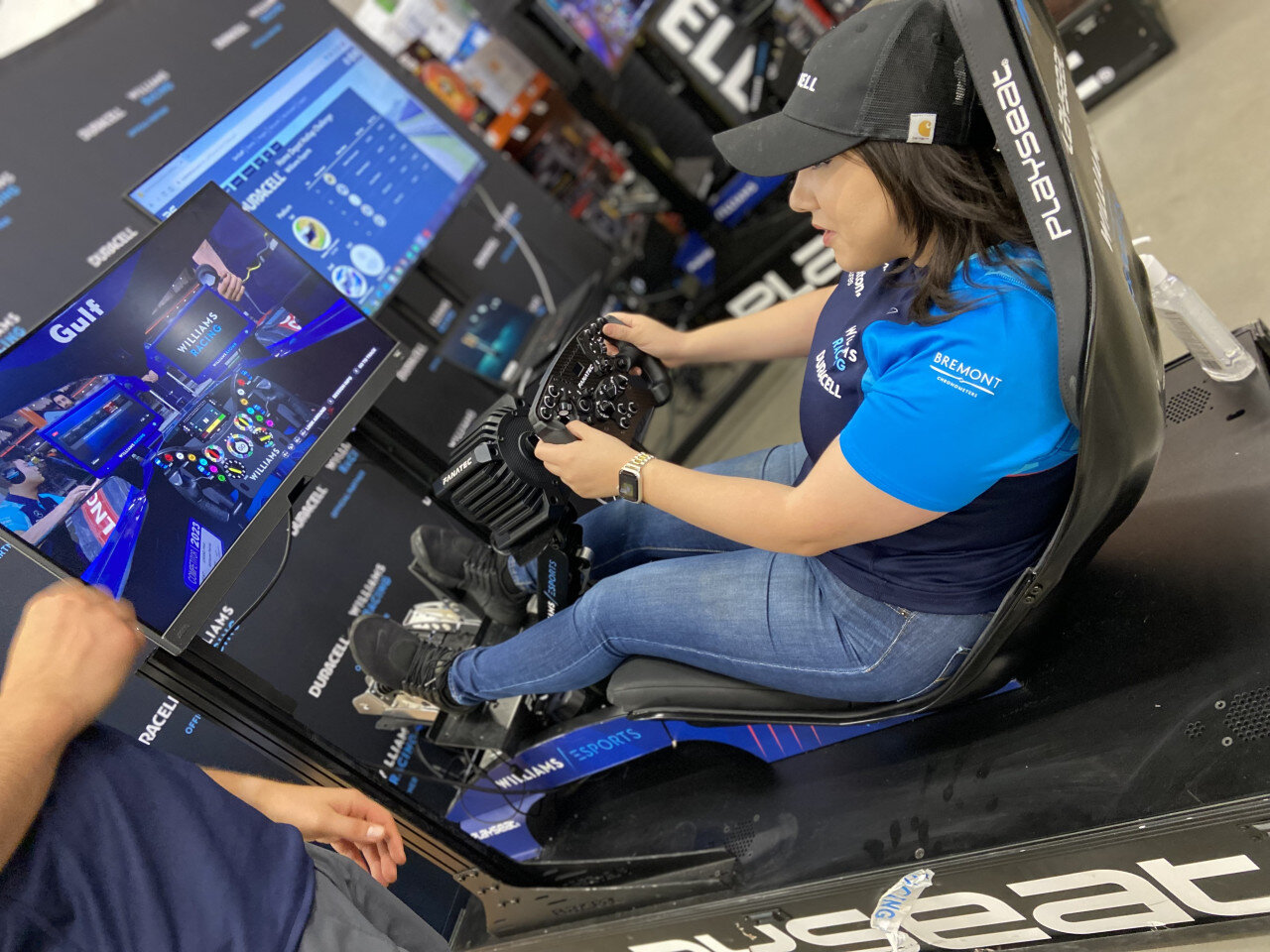 Williams Racing - Multi-City Street Presence street team activation